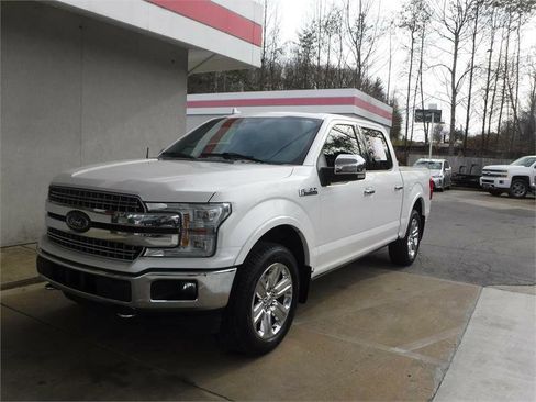 Used 2018 Ford F150 Lariat w/ Equipment Group 502A Luxury image 17