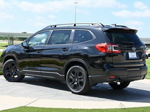 New 2025 Subaru Ascent Bronze Edition image 5