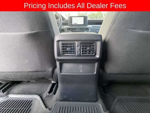 Used 2025 Toyota 4Runner SR5 AWD/4WD image 18