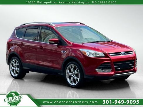 Used 2015 Ford Escape Titanium AWD/4WD image 1