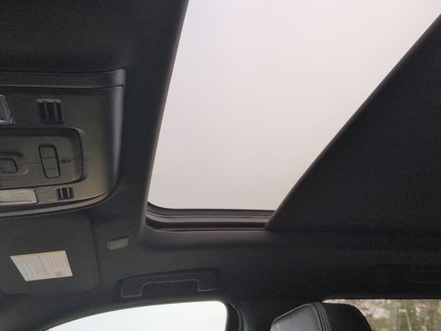 Used 2024 GMC Yukon XL Denali w/ Max Trailering Package image 27