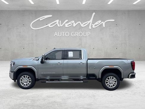 Certified 2024 GMC Sierra 2500 SLT w/ Texas SLT Premium Package AWD/4WD image 16