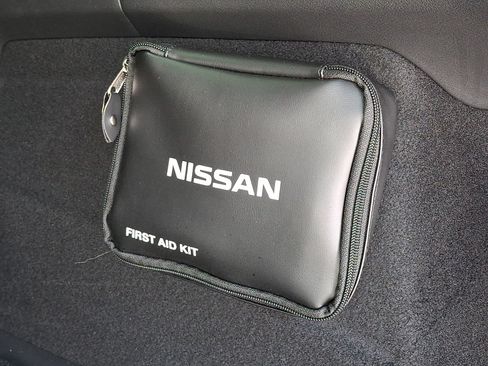 Certified 2023 Nissan Rogue Platinum w/ Platinum Premium Package AWD/4WD image 34