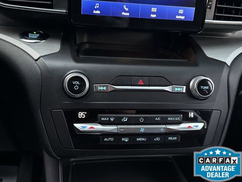 Used 2020 Ford Explorer XLT w/ Equipment Group 202A image 20