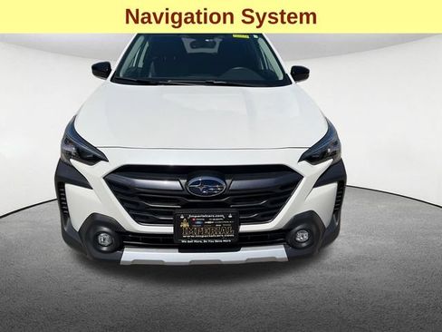 Used 2025 Subaru Outback Limited AWD/4WD image 4