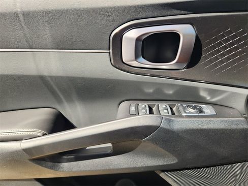 New 2026 Kia Sorento LX image 16