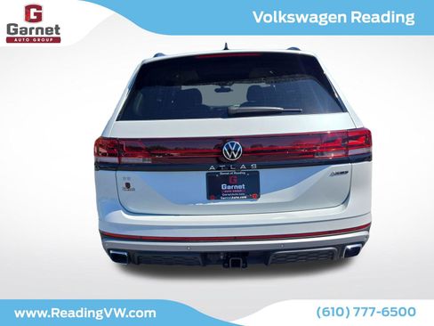 New 2026 Volkswagen Atlas Peak Edition AWD/4WD image 4