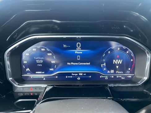 Used 2024 Chevrolet Silverado 2500 LTZ image 23