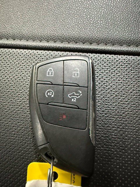 Used 2023 GMC Sierra 1500 SLT w/ SLT Convenience Package AWD/4WD image 24