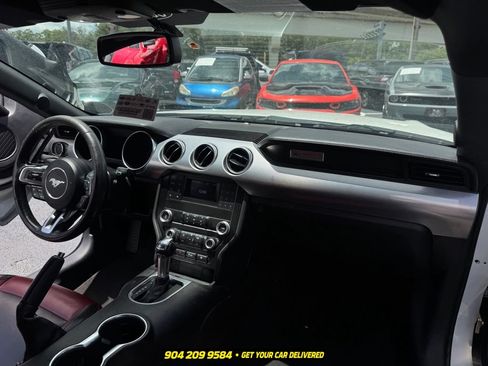 Used 2019 Ford Mustang GT w/ Black Accent Package RWD image 20