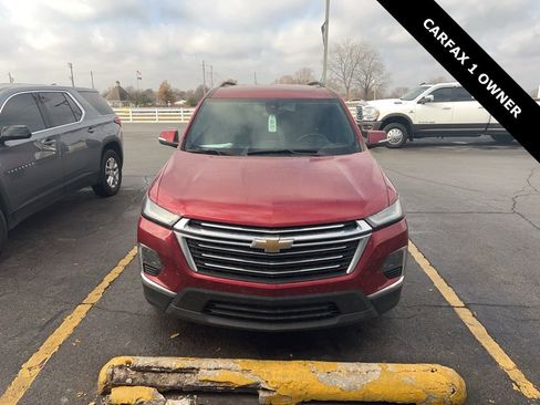 Used 2023 Chevrolet Traverse LT w/ LPO, Floor Liner Package image 3