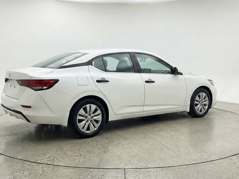 Used 2025 Nissan Sentra S image 7