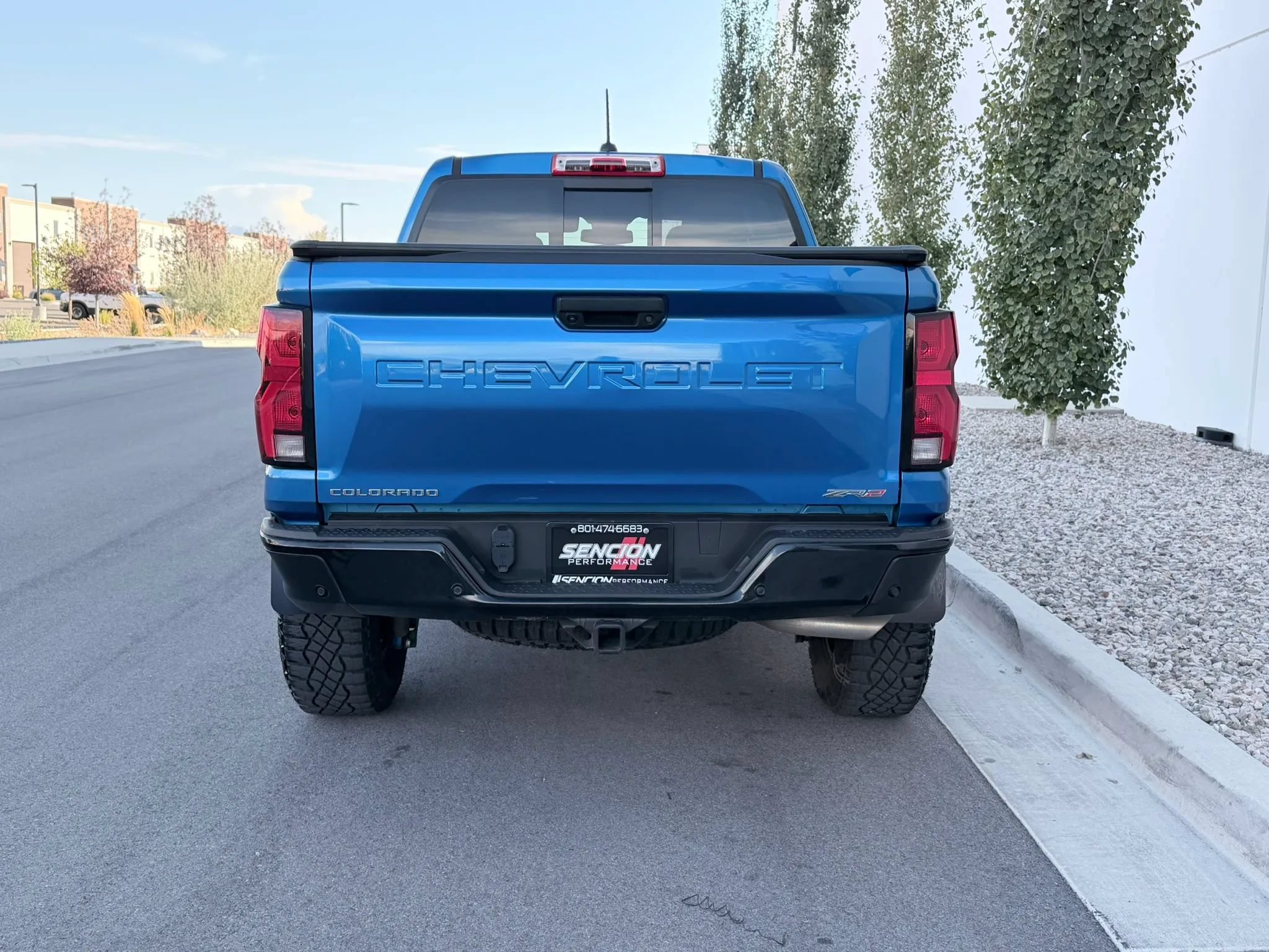 Used 2024 Chevrolet Colorado ZR2 w/ Technology Package AWD/4WD image 7