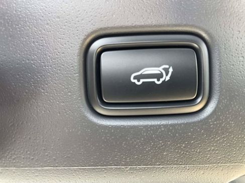 New 2026 Kia Niro EX w/ EX Premium Package FWD image 10