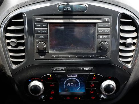 Used 2013 Nissan Juke SL w/ Sport Pkg AWD/4WD image 32