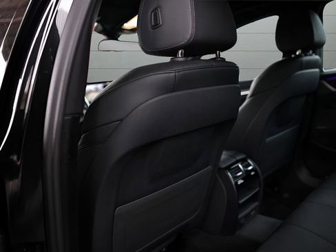 Used 2023 BMW 540i xDrive w/ Executive Package image 52