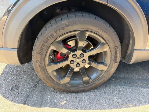 Used 2020 Ford Explorer ST w/ ST Street Pack AWD/4WD image 5