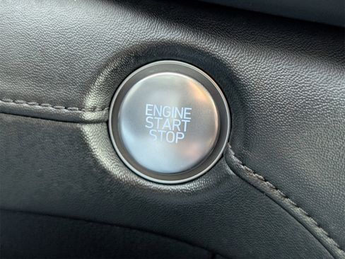 Used 2023 Hyundai Santa Fe Limited image 34