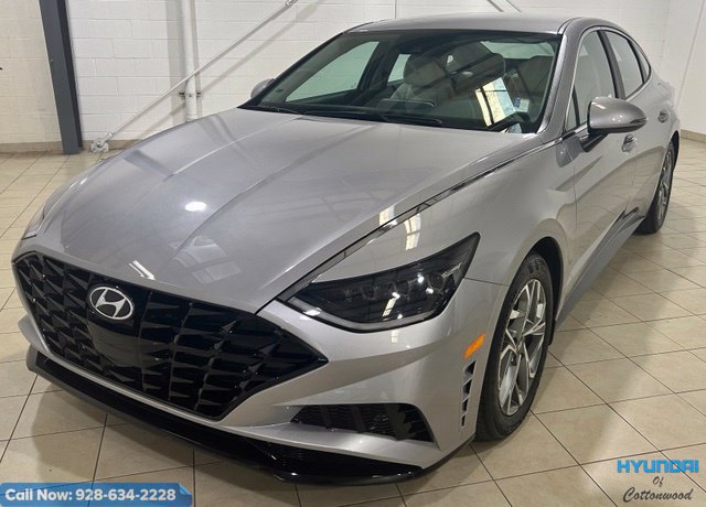 Used 2023 Hyundai Sonata SEL FWD image 4