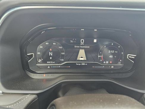 Used 2022 GMC Yukon XL Denali AWD/4WD image 20