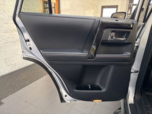 Certified 2022 Toyota 4Runner TRD Off-Road Premium image 43