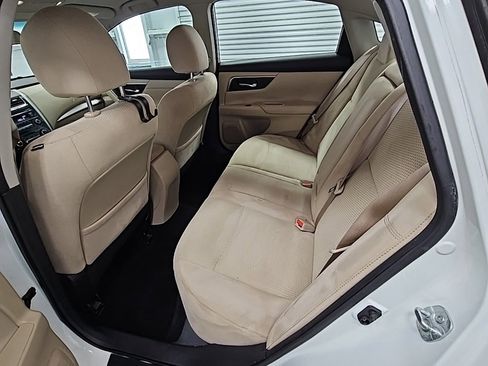 Used 2015 Nissan Altima 2.5 S w/ Power Driver Seat Package image 21