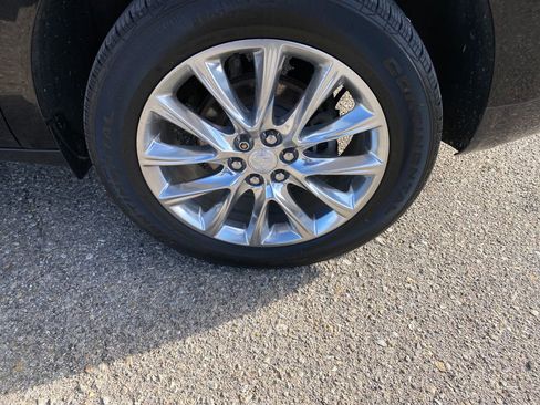 Used 2021 Buick Enclave Essence w/ Experience Buick Package image 31