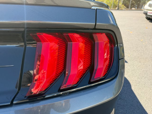 Used 2020 Ford Mustang GT RWD image 16
