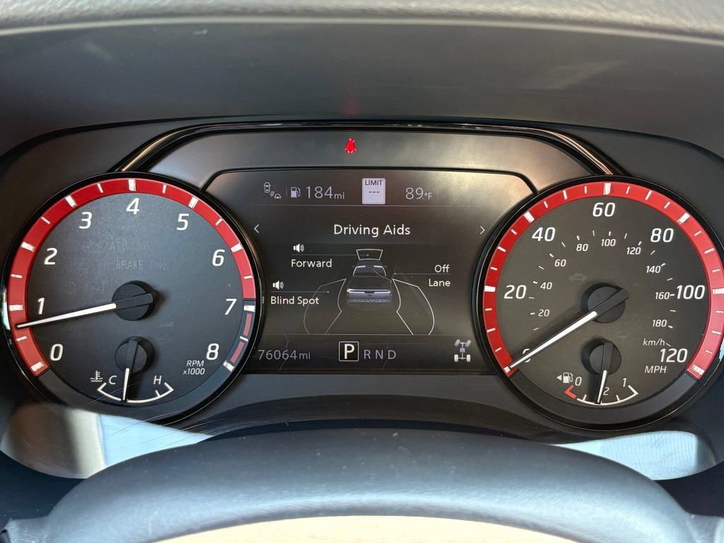 Used 2023 Nissan Frontier PRO-4X w/ Pro Convenience Package AWD/4WD image 9