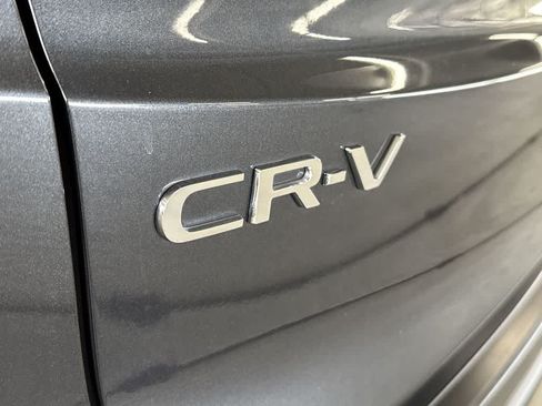Used 2025 Honda CR-V EX-L image 11