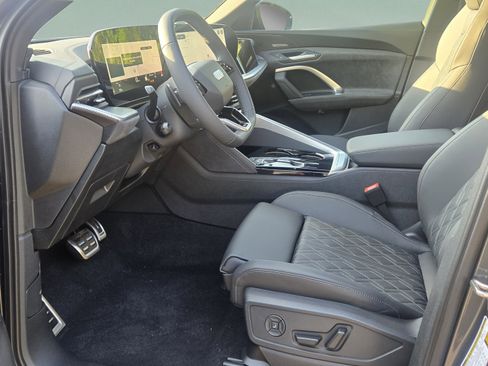 New 2026 Audi SQ5 Premium Plus AWD/4WD image 12