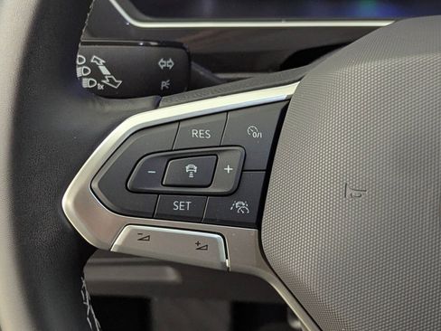 Used 2024 Volkswagen Tiguan S image 16