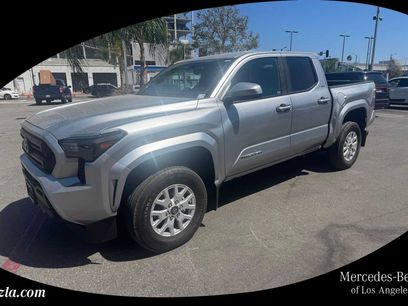 Used 2025 Toyota Tacoma SR5
