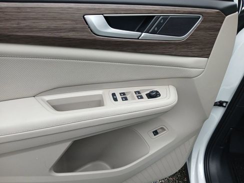 New 2026 Volkswagen Atlas SEL AWD/4WD image 11