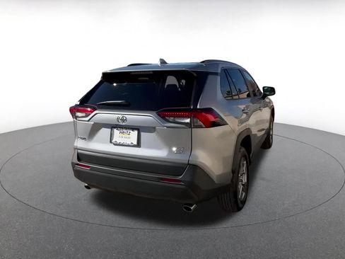 Used 2025 Toyota RAV4 XLE image 14