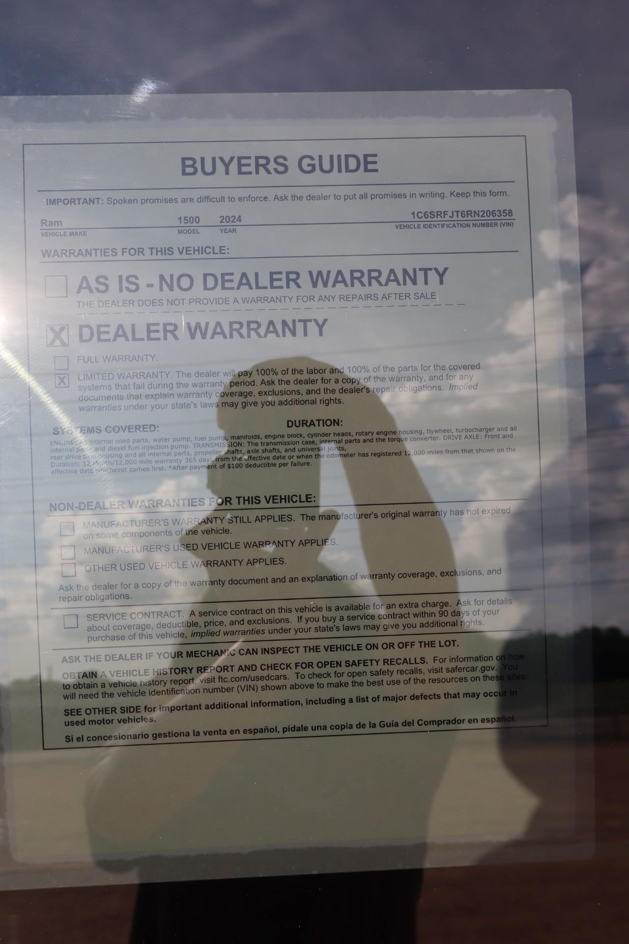 Used 2024 RAM 1500 Laramie AWD/4WD image 28