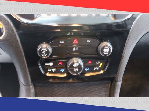 Used 2016 Chrysler 300 S image 20