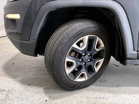 Used 2018 Jeep Compass Trailhawk image 20