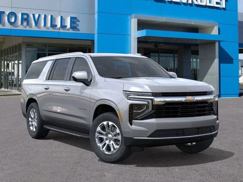 New 2026 Chevrolet Suburban LS image 7