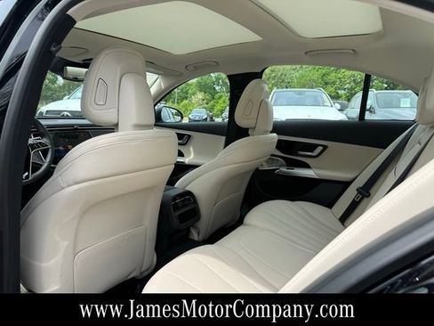 New 2026 Mercedes-Benz E 350 4MATIC Sedan image 16