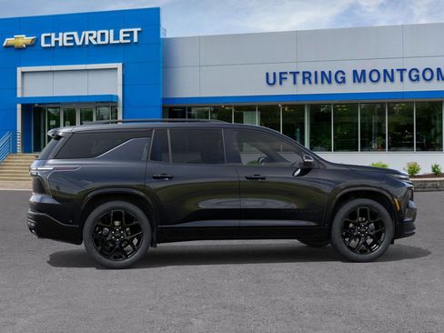 New 2026 Chevrolet Traverse RS w/ LPO, Floor Liner Package image 5