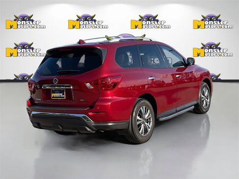 Used 2020 Nissan Pathfinder SL w/ Cargo Package image 5