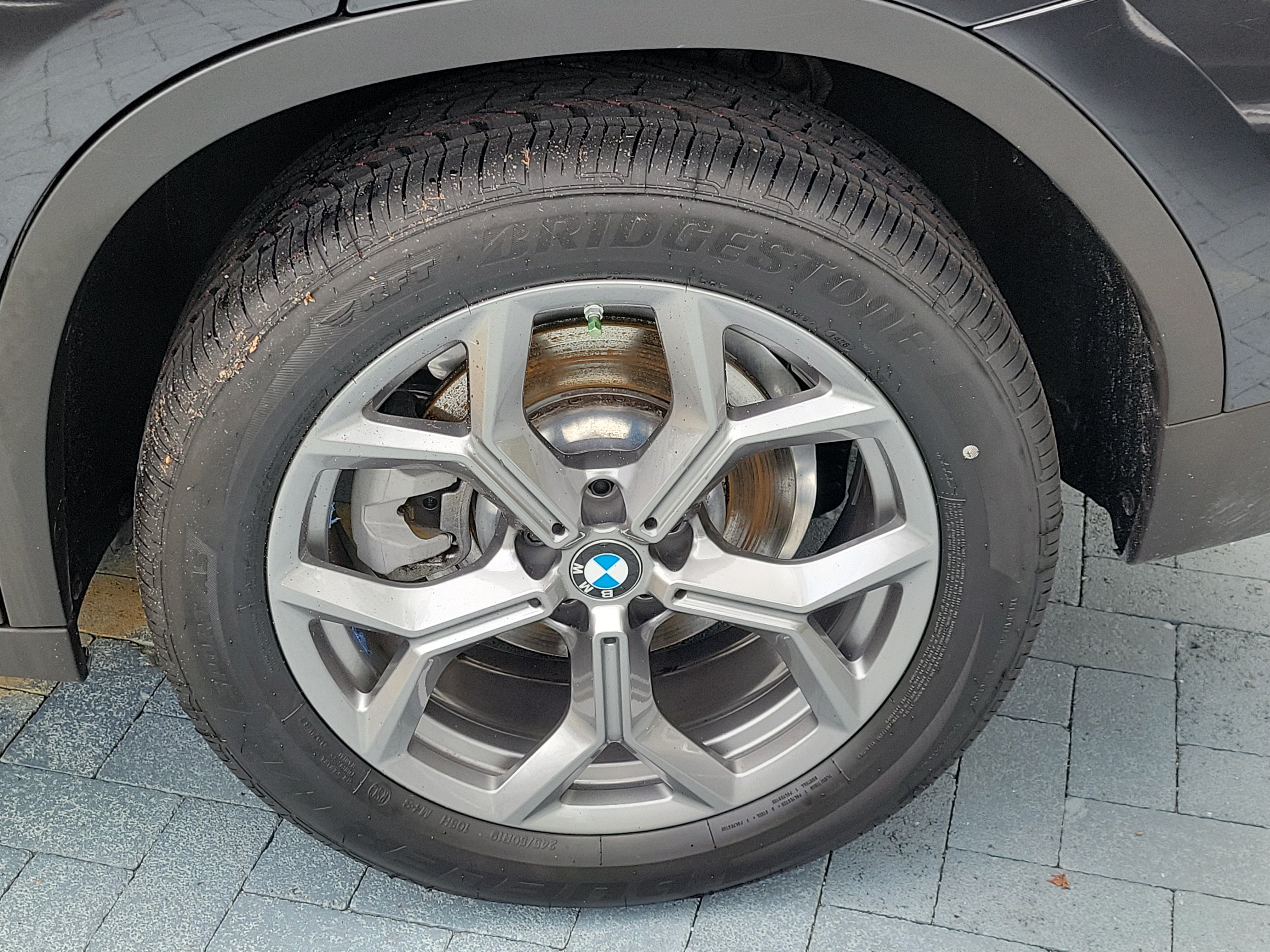Certified 2024 BMW X3 sDrive30i w/ Convenience Package RWD image 5