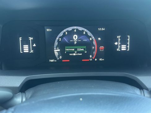 Used 2025 Toyota 4Runner SR5 AWD/4WD image 23