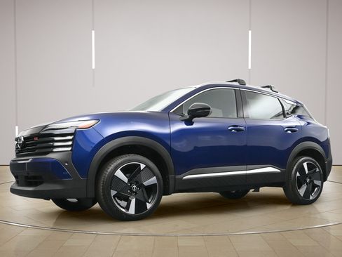 Certified 2026 Nissan Kicks SR FWD image 19