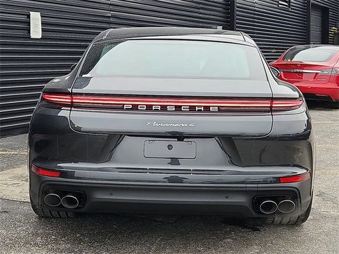 New 2026 Porsche Panamera 4 image 6