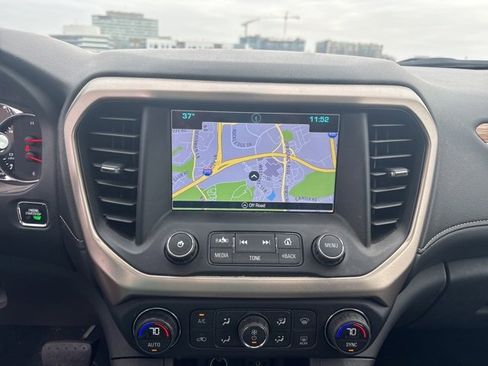 Used 2017 GMC Acadia Denali w/ Technology Package image 6