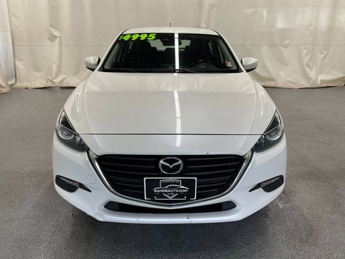 Used 2017 MAZDA MAZDA3 Touring FWD image 2