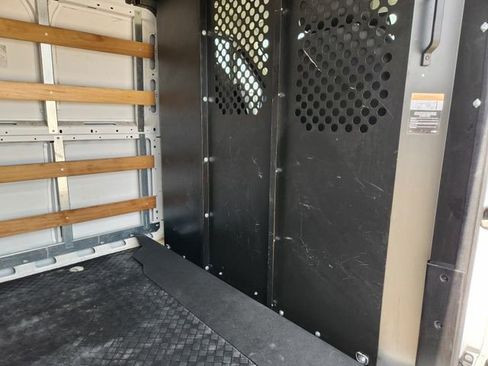 Used 2025 RAM ProMaster 2500 w/ U-Haul Equipment Group FWD image 29