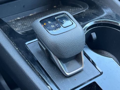 Certified 2023 Nissan Rogue SV image 23